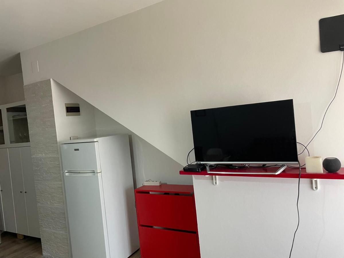 Lake Apartment Ischia Red Tenna Exteriör bild